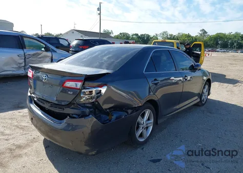 2012 Toyota Camry Se z USA, uszkodzony, nr VIN 4T1BF1FK3CU187541